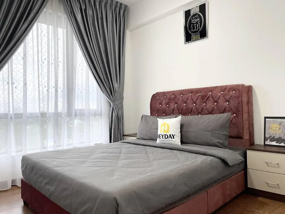 Апартаменты Modern Family Suite 4Bed3Bath Джохор-Бару